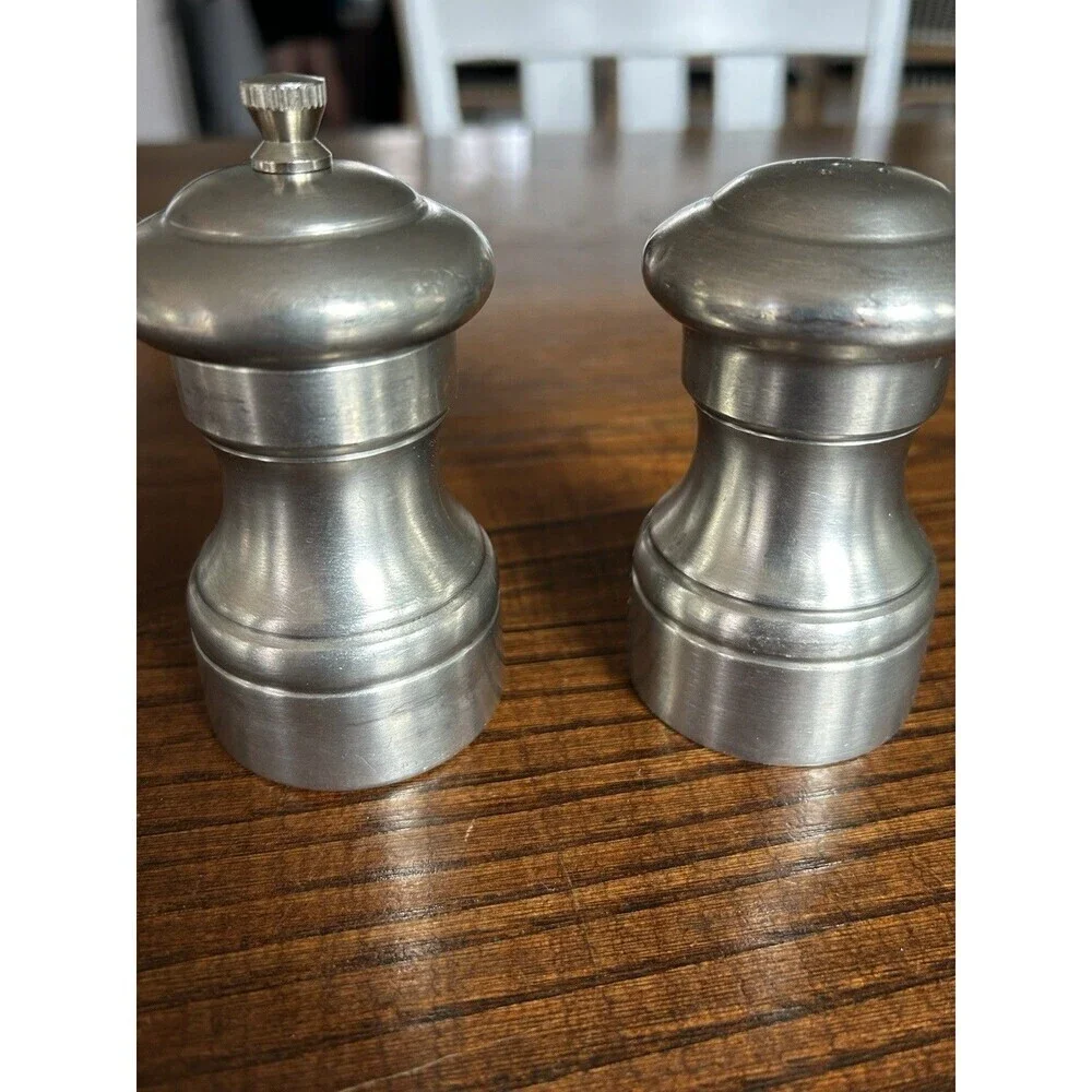 Made In Italy Salt Shaker & Pepper Mill Grinder Set of 2